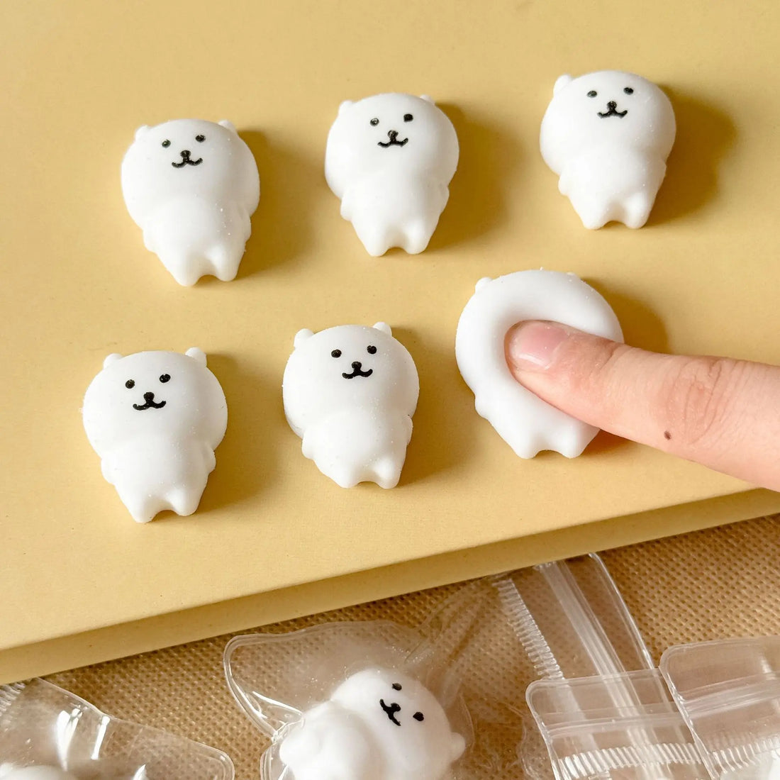 6pcs Self Deprecating Bear Pinch Fun Bear Pinch Cute Expression Stress Relieving Toy Little Nose Ga Cute Children's Prize