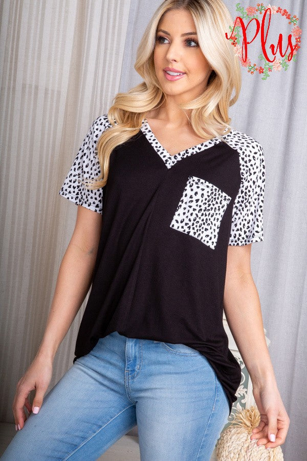 Plus Size V Neck Animal Print Pocket Top