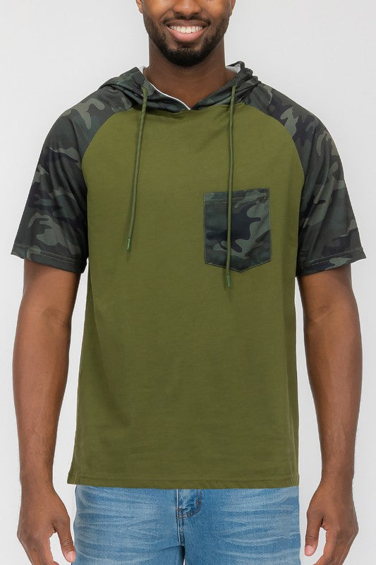 SHORT SLEEVE CAMO COLOR BLOCK